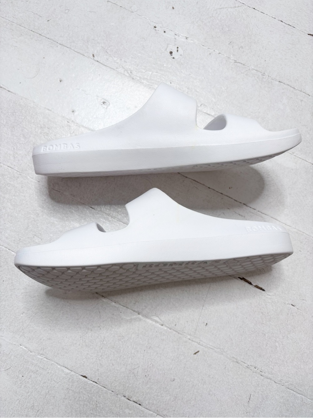Bombas Friday Sandal Slides White Size 7 WORN ONCE! - Picture 3 of 8